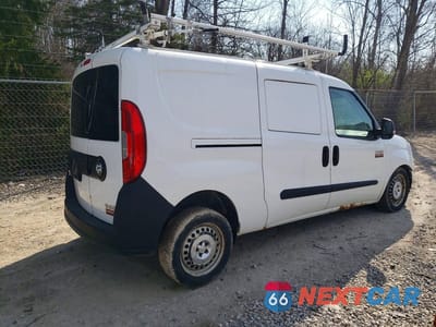 Trzecie zdjęcie samochodu z tyłu: 2016 RAM PROMASTER CITY UTILITY / SERVICE VAN VIN:ZFBERFATXG6B46006 - miniatura