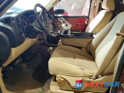 Zdjęcie 7 z 11 samochodu: 2008 GMC SIERRA K1500 VIN:3GTEK13J58G231140 - miniatura