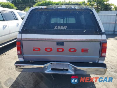 Zdjęcie 6 z 12 samochodu: 1992 DODGE DAKOTA VIN:1B7GL26X7NS533867 - miniatura