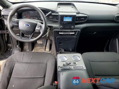 Zdjęcie 8 z 12 samochodu: 2020 FORD EXPLORER POLICE INTERCEPTOR VIN:1FM5K8AC5LGA03782 - miniatura