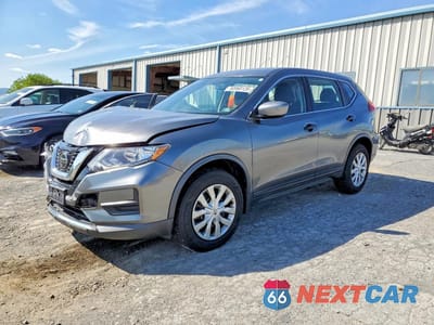 2018 NISSAN ROGUE S KNMAT2MV1JP551088 - główne zdjęcie licytacji z USA - miniatura