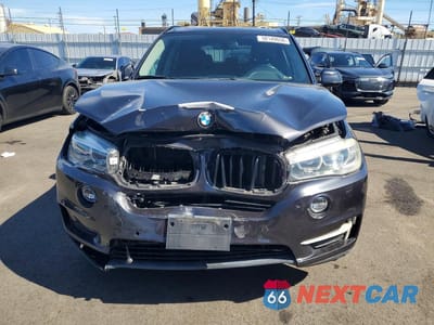 Piąte zdjęcie samochodu w środku: 2016 BMW X5 SDRIVE35I VIN:5UXKR2C58G0R72150 - miniatura