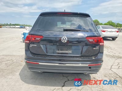 Zdjęcie 6 z 13 samochodu: 2018 VOLKSWAGEN TIGUAN SE VIN:3VV2B7AX1JM155146 - miniatura