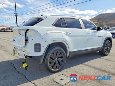 Trzecie zdjęcie samochodu z tyłu: 2024 VOLKSWAGEN ATLAS CROSS SPORT SE VIN:1V2JE2CA6RC211882 - miniatura