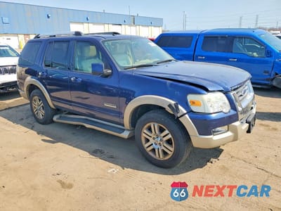 Czwarte zdjęcie samochodu z boku: 2007 FORD EXPLORER EDDIE BAUER VIN:1FMEU64E47UB43051 - miniatura