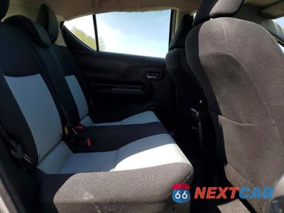Zdjęcie 11 z 13 samochodu: 2016 TOYOTA PRIUS C TWO VIN:JTDKDTB30G1119869 - miniatura