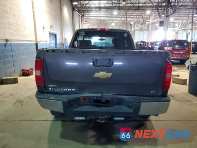 Zdjęcie 6 z 12 samochodu: 2010 CHEVROLET SILVERADO K1500 LT VIN:1GCSKSE39AZ120622 - miniatura