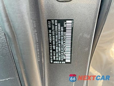Zdjęcie 10 z 10 samochodu: 2013 PORSCHE CAYENNE S HYBRID VIN:WP1AE2A29DLA14418 - miniatura