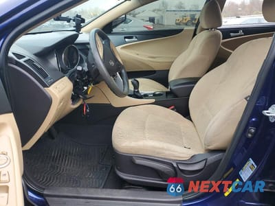 Zdjęcie 7 z 12 samochodu: 2011 HYUNDAI SONATA VIN:5NPEB4AC6BH045191 - miniatura