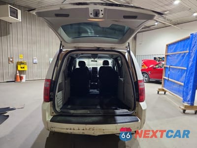 Zdjęcie 6 z 14 samochodu: 2010 DODGE GRAND CARAVAN SE VIN:2D4RN4DE9AR297138 - miniatura