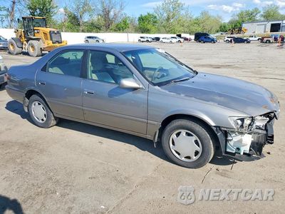 Czwarte zdjęcie samochodu z boku: 1998 TOYOTA CAMRY LE VIN:4T1BG22K6WU297674 - miniatura