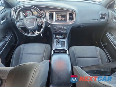 Zdjęcie 8 z 11 samochodu: 2020 DODGE CHARGER SXT VIN:2C3CDXBG5LH186451 - miniatura