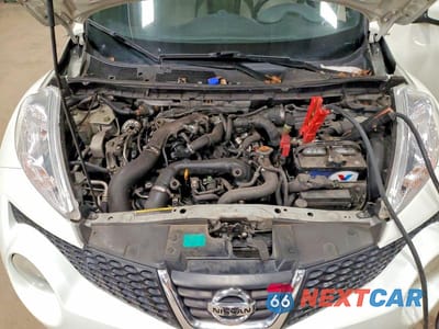 Zdjęcie 11 z 12 samochodu: 2011 NISSAN JUKE S VIN:JN8AF5MR5BT005418 - miniatura
