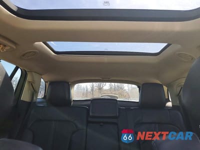 Zdjęcie 10 z 13 samochodu: 2013 LINCOLN MKT VIN:2LMHJ5FK8DBL54018 - miniatura
