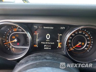 Zdjęcie 9 z 13 samochodu: 2019 JEEP WRANGLER UNLIMITED SAHARA VIN:1C4HJXEN2KW506636 - miniatura