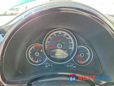 Zdjęcie 9 z 12 samochodu: 2017 VOLKSWAGEN BEETLE 1.8T VIN:3VWF17AT8HM609867 - miniatura