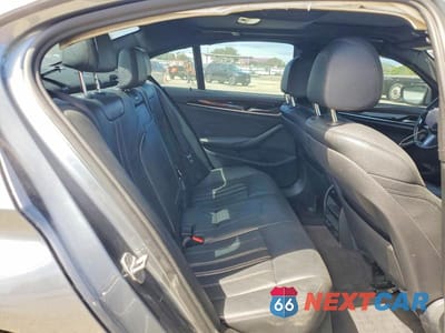 Zdjęcie 10 z 12 samochodu: 2021 BMW 530E VIN:WBA13AG04MCF28779 - miniatura