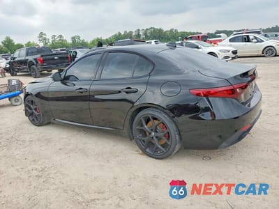 Drugie zdjęcie samochodu z przodu: 2020 ALFA ROMEO GIULIA VIN:ZARFAMAN0L7626738 - miniatura