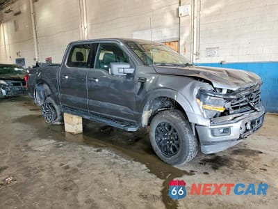 Czwarte zdjęcie samochodu z boku: 2024 FORD F150 XLT VIN:1FTFW3LD9RFA21920 - miniatura