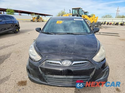 Piąte zdjęcie samochodu w środku: 2012 HYUNDAI ACCENT GS VIN:KMHCT5AE7CU038863 - miniatura
