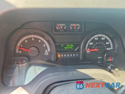 Zdjęcie 9 z 12 samochodu: 2014 FORD ECONOLINE E350 SUPER DUTY CUTAWAY VAN VIN:1FDWE3FL9EDA91182 - miniatura