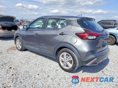 Drugie zdjęcie samochodu z przodu: 2022 NISSAN KICKS S VIN:3N1CP5BV3NL527753 - miniatura