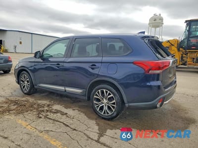 Drugie zdjęcie samochodu z przodu: 2018 MITSUBISHI OUTLANDER ES VIN:JA4AD2A33JJ003557 - miniatura
