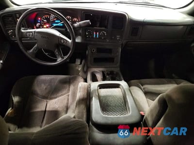 Zdjęcie 8 z 12 samochodu: 2003 GMC SIERRA K2500 HEAVY DUTY VIN:1GTHK29133E194714 - miniatura