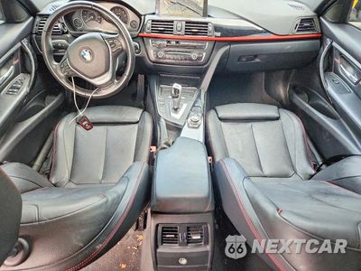 Zdjęcie 8 z 13 samochodu: 2013 BMW 328 I VIN:WBA3A5C55DF356670 - miniatura