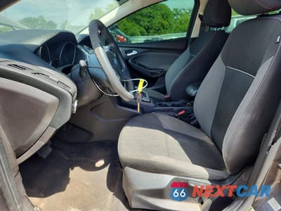 Zdjęcie 7 z 11 samochodu: 2013 FORD FOCUS SE VIN:1FADP3F21DL359875 - miniatura