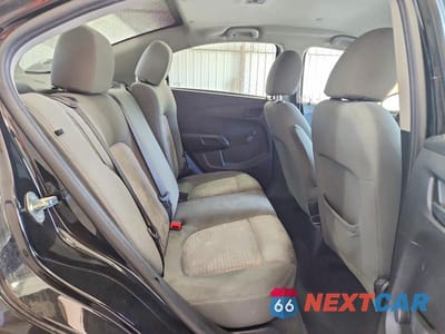 Zdjęcie 10 z 12 samochodu: 2017 CHEVROLET SONIC LS VIN:1G1JB5SG7H4153610 - miniatura