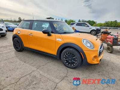 Czwarte zdjęcie samochodu z boku: 2015 MINI COOPER S VIN:WMWXP7C52F2A34853 - miniatura