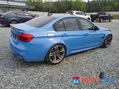 Trzecie zdjęcie samochodu z tyłu: 2016 BMW M3 VIN:WBS8M9C57G5E68285 - miniatura