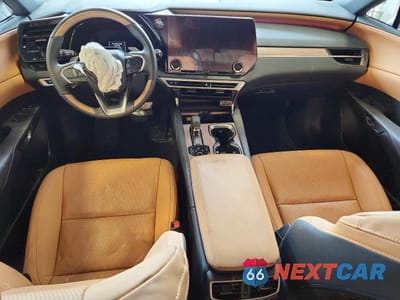 Zdjęcie 8 z 14 samochodu: 2024 LEXUS RX 350H PREMIUM+ VIN:2T2BBMCA3RC055507 - miniatura