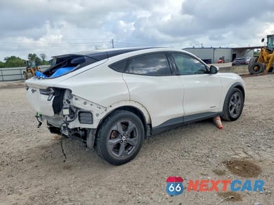 Trzecie zdjęcie samochodu z tyłu: 2022 FORD MUSTANG MACH-E SELECT VIN:3FMTK1RM0NMA08263 - miniatura