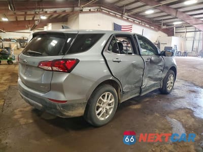 Trzecie zdjęcie samochodu z tyłu: 2023 CHEVROLET EQUINOX LT VIN:3GNAXUEG3PL116911 - miniatura