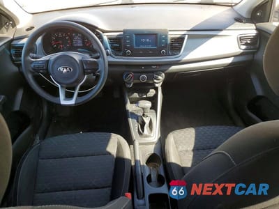 Zdjęcie 8 z 12 samochodu: 2018 KIA RIO LX VIN:3KPA24AB2JE058805 - miniatura