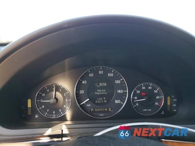 Zdjęcie 9 z 13 samochodu: 2007 MERCEDES-BENZ E 550 VIN:WDBUF72X57B099026 - miniatura