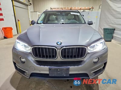 Piąte zdjęcie samochodu w środku: 2015 BMW X5 XDRIVE35I VIN:5UXKR0C5XF0P13386 - miniatura