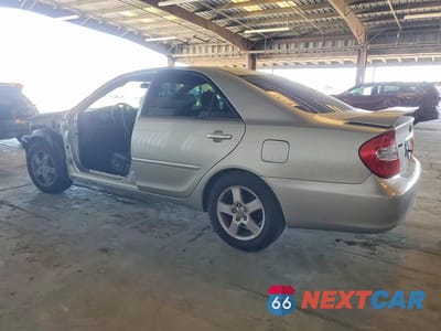 Drugie zdjęcie samochodu z przodu: 2004 TOYOTA CAMRY SE VIN:4T1BA30K04U024818 - miniatura