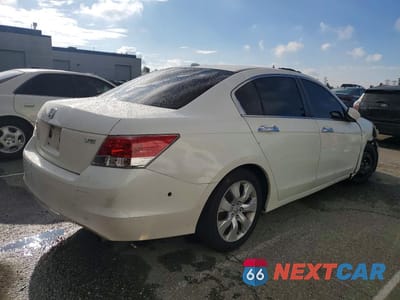 Trzecie zdjęcie samochodu z tyłu: 2009 HONDA ACCORD EXL VIN:1HGCP36849A023989 - miniatura