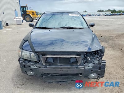 Piąte zdjęcie samochodu w środku: 2004 VOLVO S60 2.5T VIN:YV1RS59V042327922 - miniatura