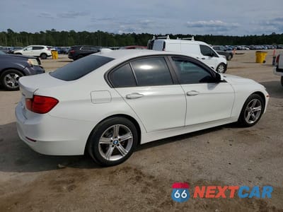 Trzecie zdjęcie samochodu z tyłu: 2013 BMW 328 XI SULEV VIN:WBA3B5C56DF594749 - miniatura