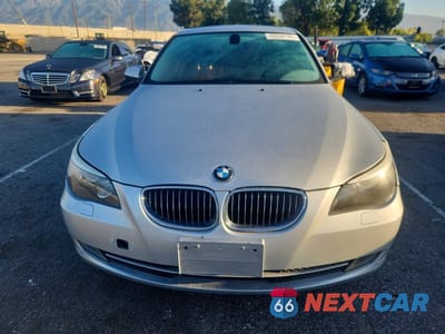 Piąte zdjęcie samochodu w środku: 2010 BMW 535 XI VIN:WBANV9C59AC391200 - miniatura