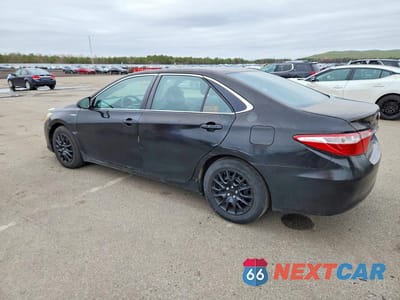 Drugie zdjęcie samochodu z przodu: 2015 TOYOTA CAMRY HYBRID LE VIN:4T1BD1FK7FU142337 - miniatura