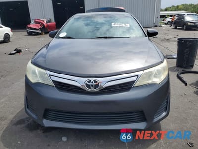 Piąte zdjęcie samochodu w środku: 2013 TOYOTA CAMRY LE VIN:4T1BF1FK5DU221934 - miniatura