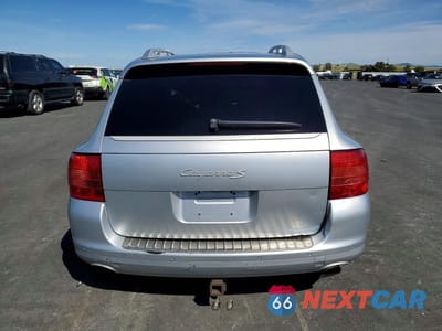 Zdjęcie 6 z 13 samochodu: 2005 PORSCHE CAYENNE S VIN:WP1AB29P85LA61515 - miniatura