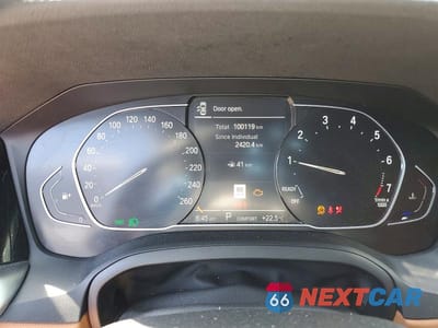 Zdjęcie 9 z 12 samochodu: 2021 BMW 330XI VIN:3MW5R7J07M8B93890 - miniatura