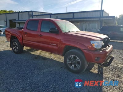 Czwarte zdjęcie samochodu z boku: 2015 TOYOTA TACOMA PRERUNNER V6 VIN:5TFJU4GNXFX085690 - miniatura