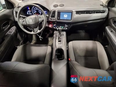 Zdjęcie 8 z 13 samochodu: 2022 HONDA HR-V EX VIN:3CZRU6H58NM718103 - miniatura